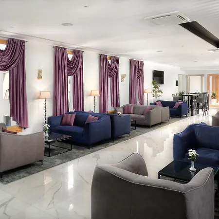 Palace 4*