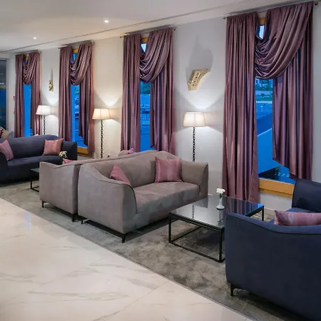 Ξενοδοχείο Palace