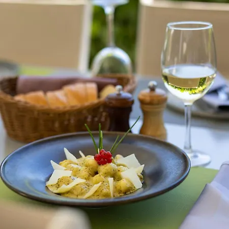 Palace Hotel Solin