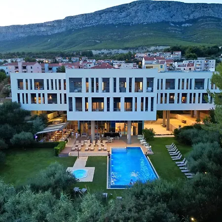 Palace Hotel Solin