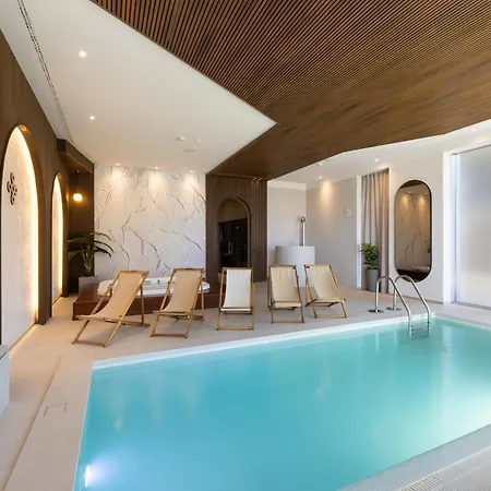 Palace 4* Solin