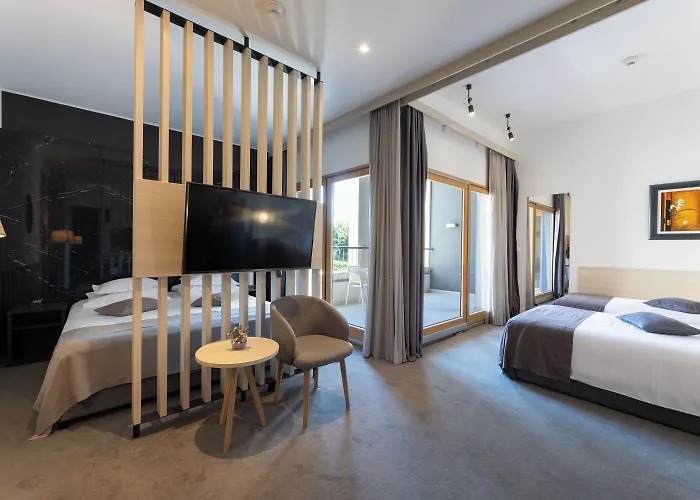 Palace 4* Solin