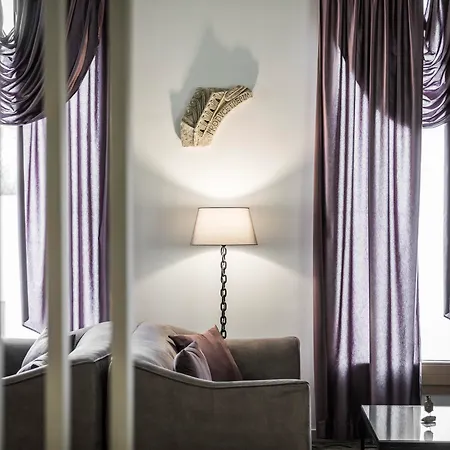 Hotel Palace